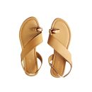 Debellee Toe Loop Sandals