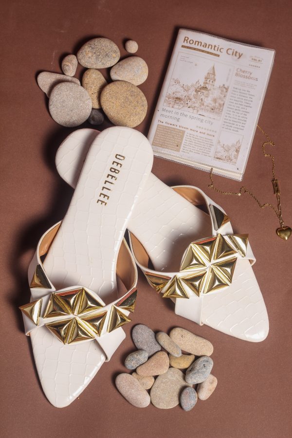Debellee Pointy Toe Pearl Flat Sliders - Image 4